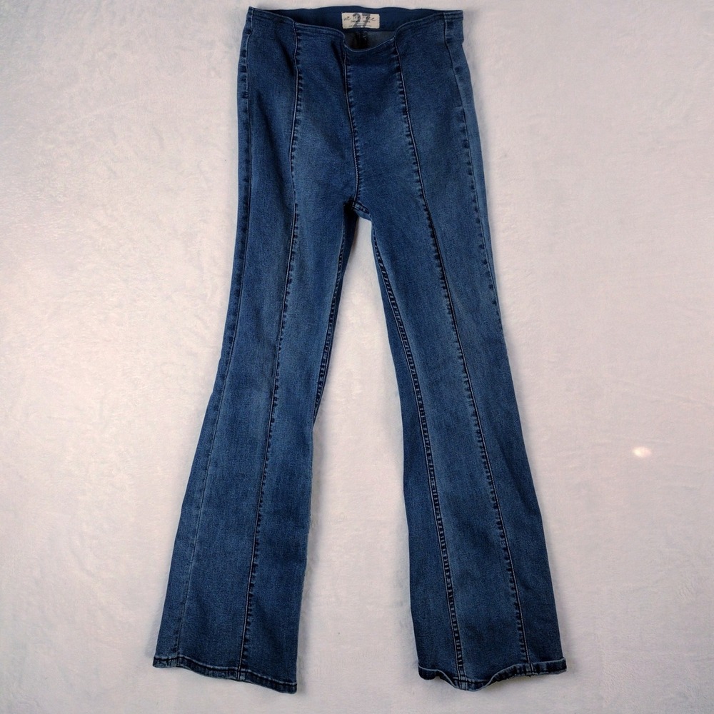 We‎ The Free People Penny Pull On Flare Jeans Blue Denim Size 27 High Rise Boho